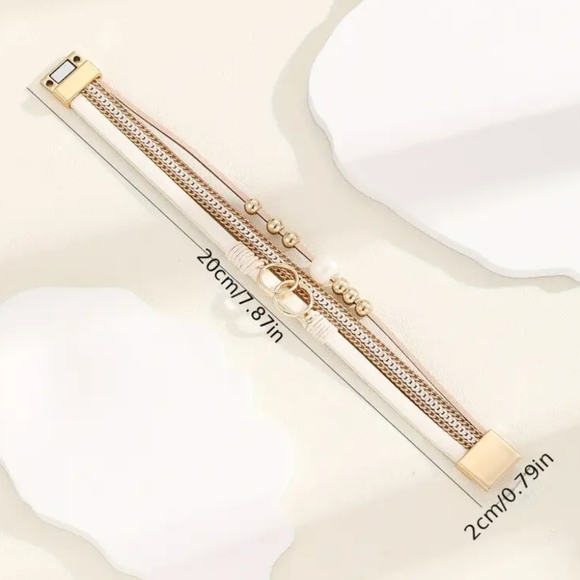 ✨New✨ Stylish bracelet - Picture 2 of 3